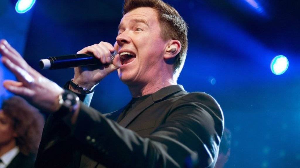 Wie ein «Milchbubi» sieht er heute zum Glück nicht mehr aus: Rick Astley wagt mit 50 Jahren den Wiedereinstieg ins Musikbusiness. (Archiv)