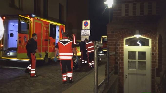 Gewalttat in Potsdam: vier Tote in Wohnheim gefunden