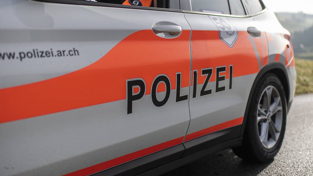 Junger Mann in Herisau AR mit Messer schwer verletzt