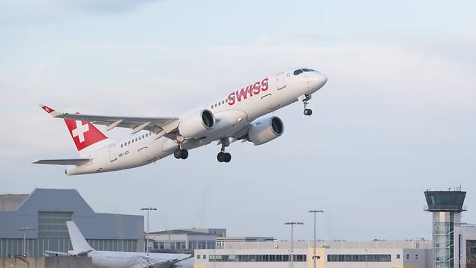 Swiss-Flug hat Verspätung – weil Passagierin Mandarine isst