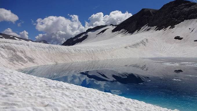 Spätsommer führt zu starker Gletscherschmelze