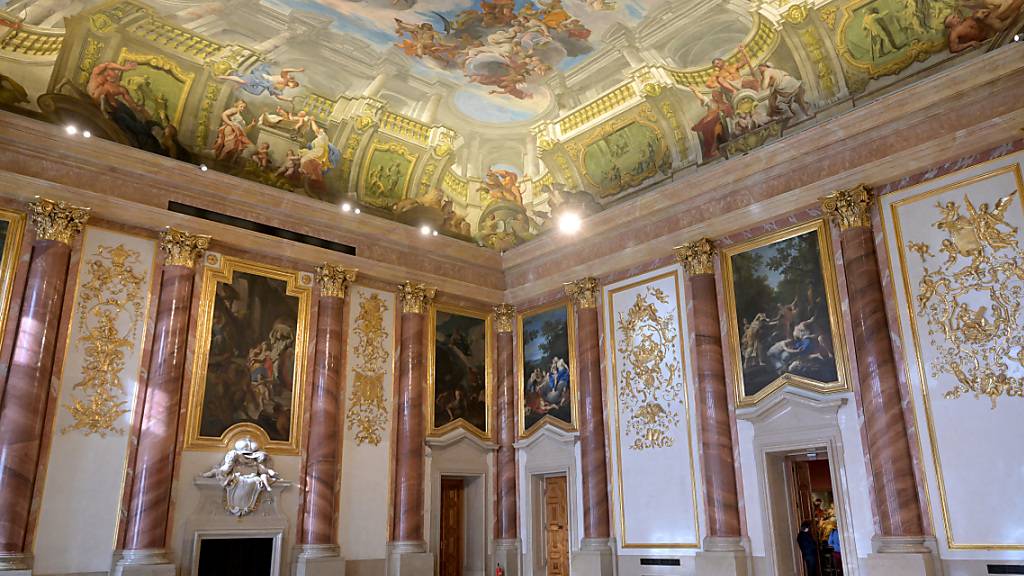 Der Herkulessaal im Garenpalais in Wien ist ein Barockbau, der Teile der privaten Kunstsammlung des Fürstenhauses Liechtenstein beheimatet.