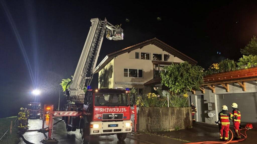 Die Feuerwehr konnte einen Brand im Melchtal OW rasch löschen.