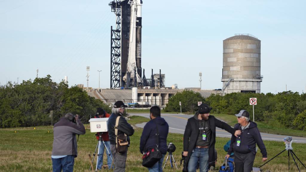 Der Start der Falcon-9-Rakete verzögert sich.