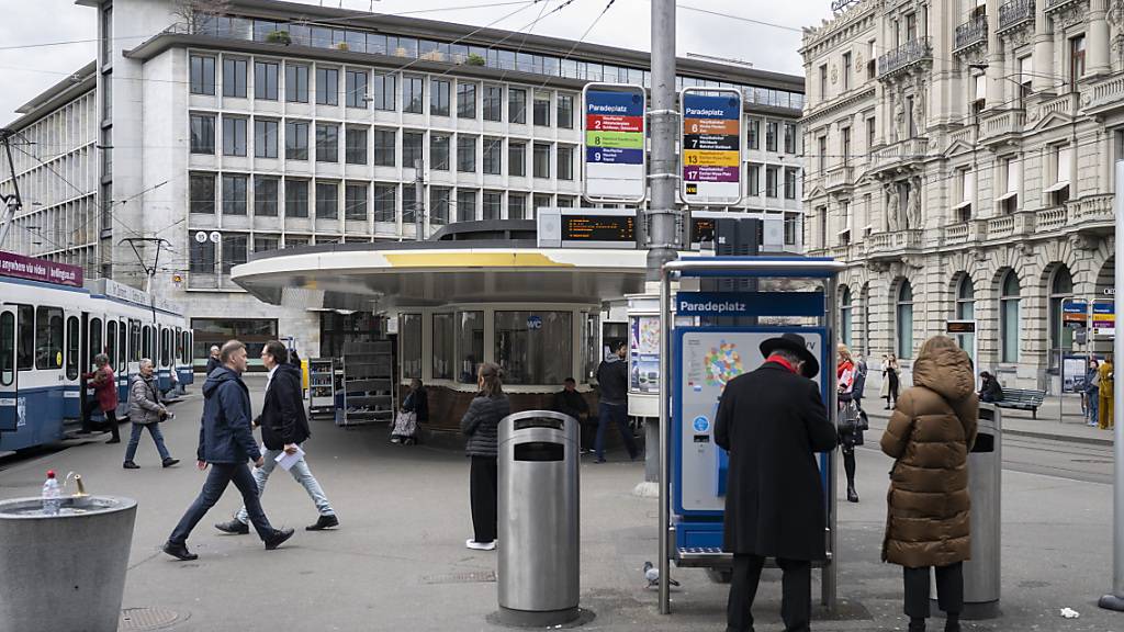 UBS schreibt Verlust wegen Integrationskosten für CS (Arcivbild)