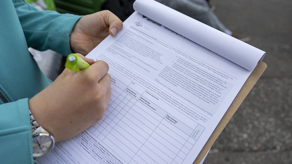 St. Gallen soll kommerzielles Unterschriftensammeln verbieten