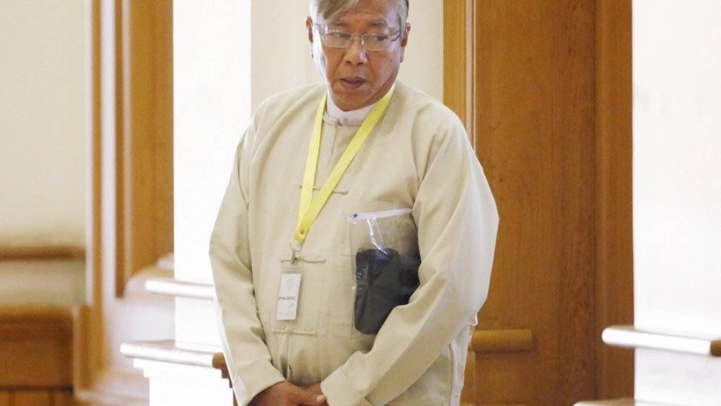 Er gilt als enger Vertrauter von Friedensnobelpreisträgerin Aung San Suu Kyi: Htin Kyaw, der erste zivile Präsident Myanmars seit über 50 Jahren