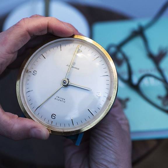 5 answers: Why hasn't the time change been canceled yet?