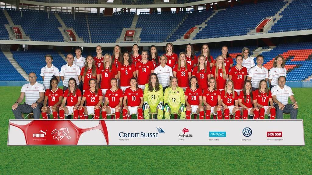 Teambild der Frauen-Fussball-Nationalmannschaft (Keystone/Anthony Anex)