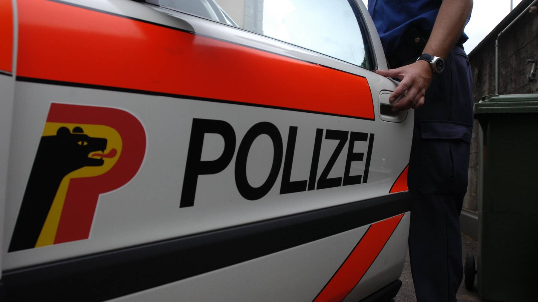 Die Kantonspolizei Bern untersucht die Umstände des Unfalls.