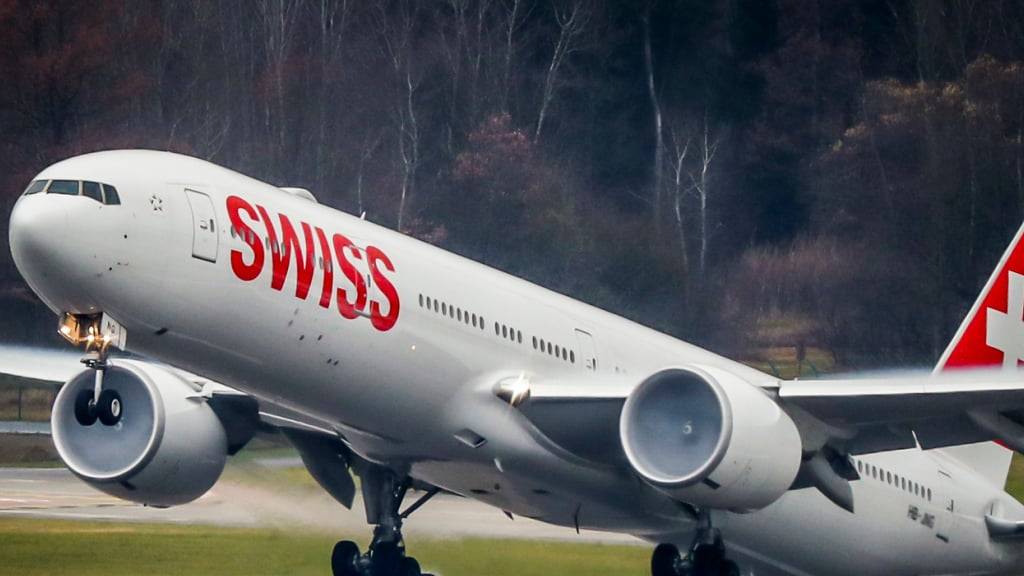 Die Fluggesellschaft Swiss hat Julia Wetter-Studinka per 1. September zur neuen Verkaufschefin für die Region Schweiz ernannt. Sie wird für die kommerziellen Verkaufsaktivitäten aller Passagier-Airlines der Lufthansa-Gruppe in der Schweiz verantwortlich sein. (Archivbild)