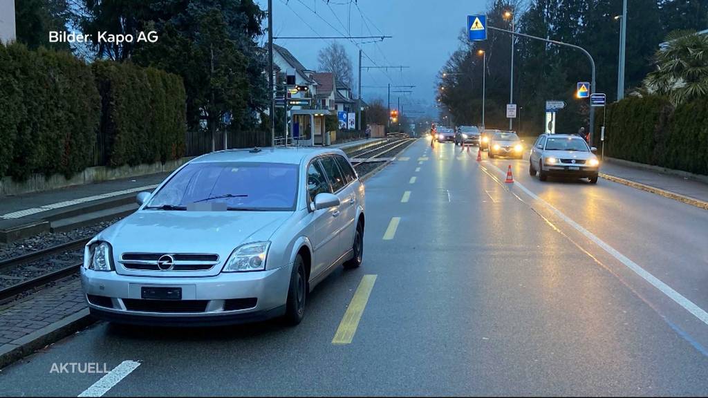 Aarau: Schüler wird auf Fussgängerstreifen von Auto erfasst