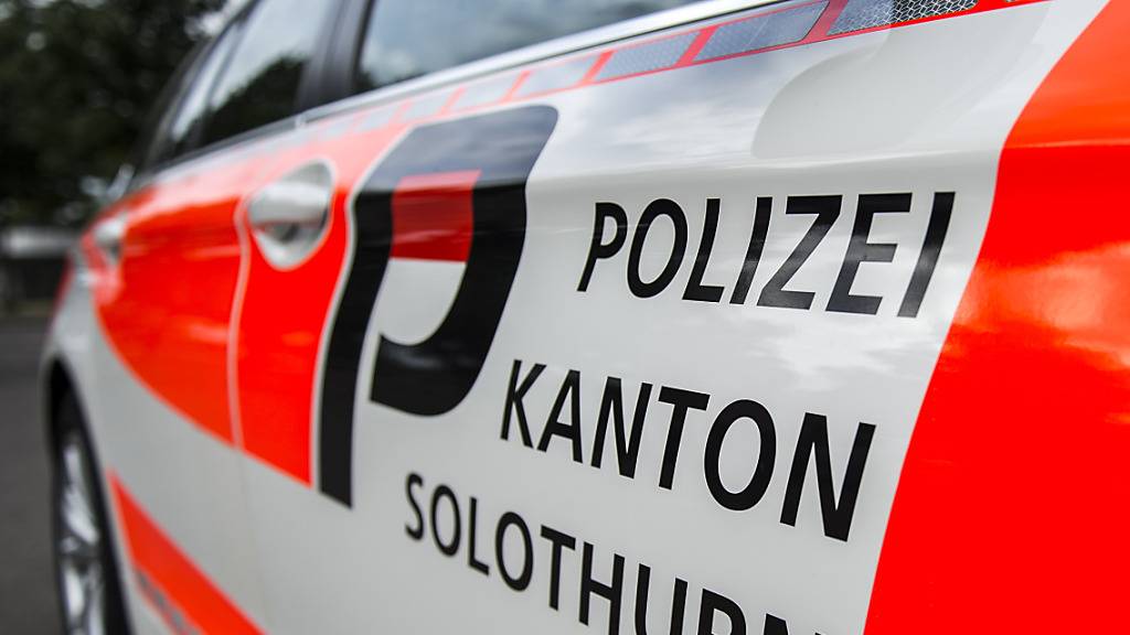 In Solothurn hat die Polizei mehrere junge Männer wegen Vandalismus vorläufig fest. (Symbolbild)
