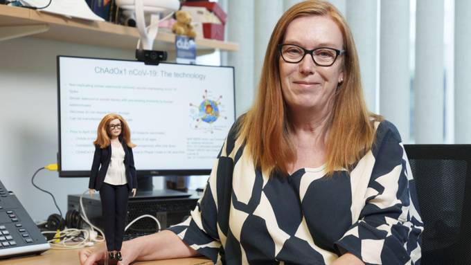 Barbie wird Impfstoff-Entwicklerin: Neue Figur ehrt Sarah Gilbert