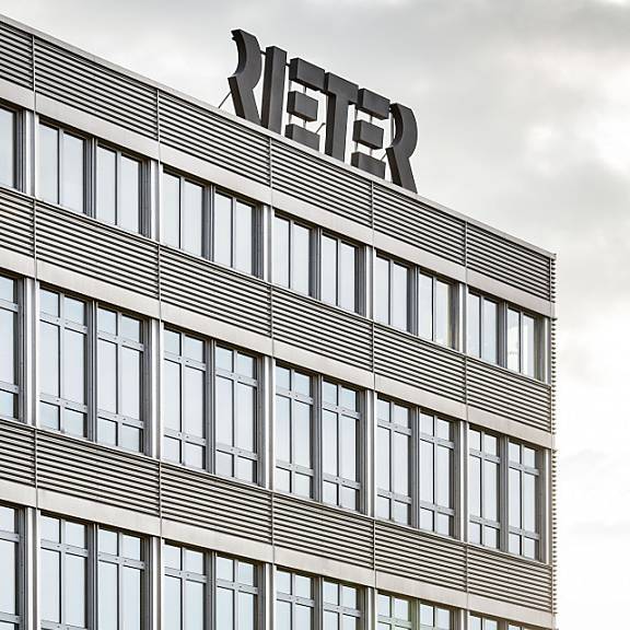 Maschinenhersteller Rieter baut 900 Stellen ab – 100 in Winterthur