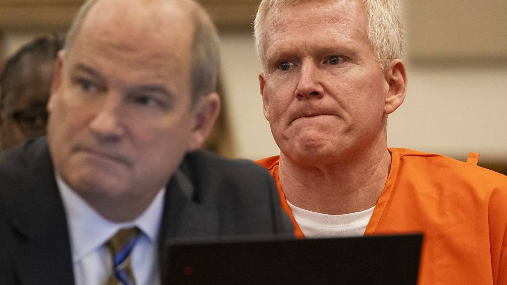 ARCHIV - Der ehemalige Anwalt Alex Murdaugh (r), in den USA wegen Doppelmordes für schuldig befunden, während einer Gerichtsverhandlung. Foto: Andrew J. Whitaker/Pool The Post And Courier Pool via AP/dpa