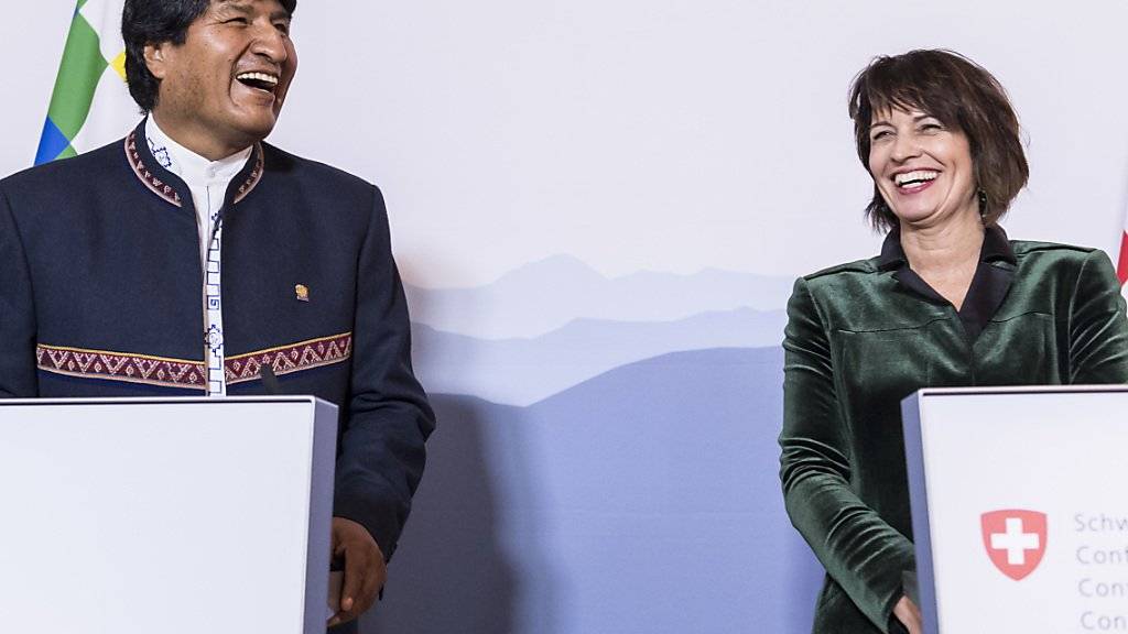 Bundespräsidentin Doris Leuthard und der bolivianische Präsident Evo Morales am Donnerstag in Bern.