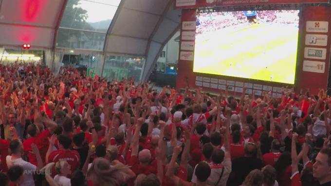 Emotionen pur: 2500 Fussball-Fans haben beim Public Viewing in Solothurn mitgefiebert