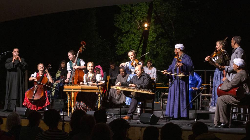 Das Volkskulturfest Obwald, hier die Streichmusik Vielsaitig aus Appenzell zusammen mit dem Mazaher Ensemble aus Ägypten im Jahr 2019, erhält auch in den nächsten zwei Jahren Kantonsbeiträge.