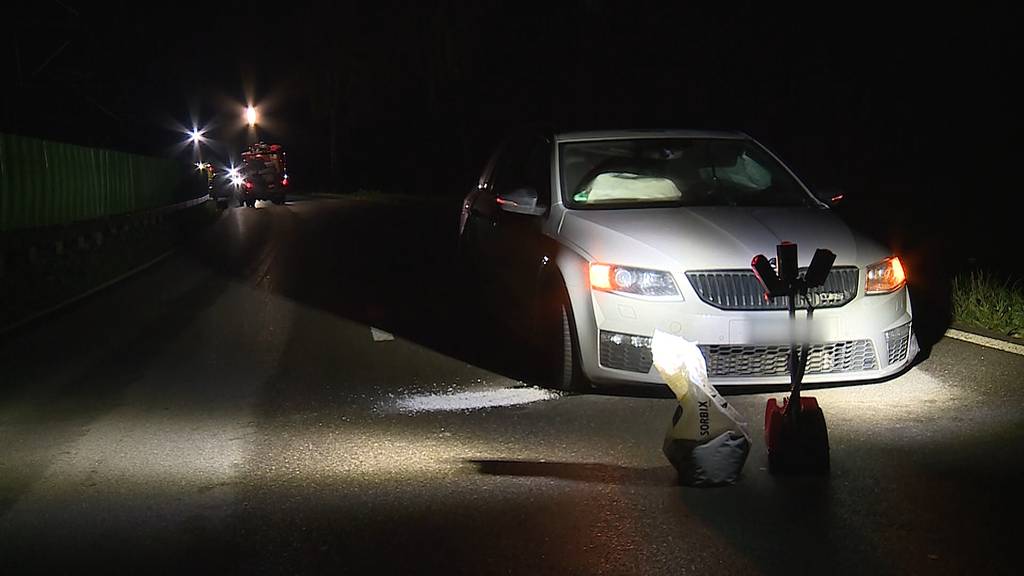 Neunkirch SH: Alkoholisierter Mann baut Unfall und verletzt Junglenker