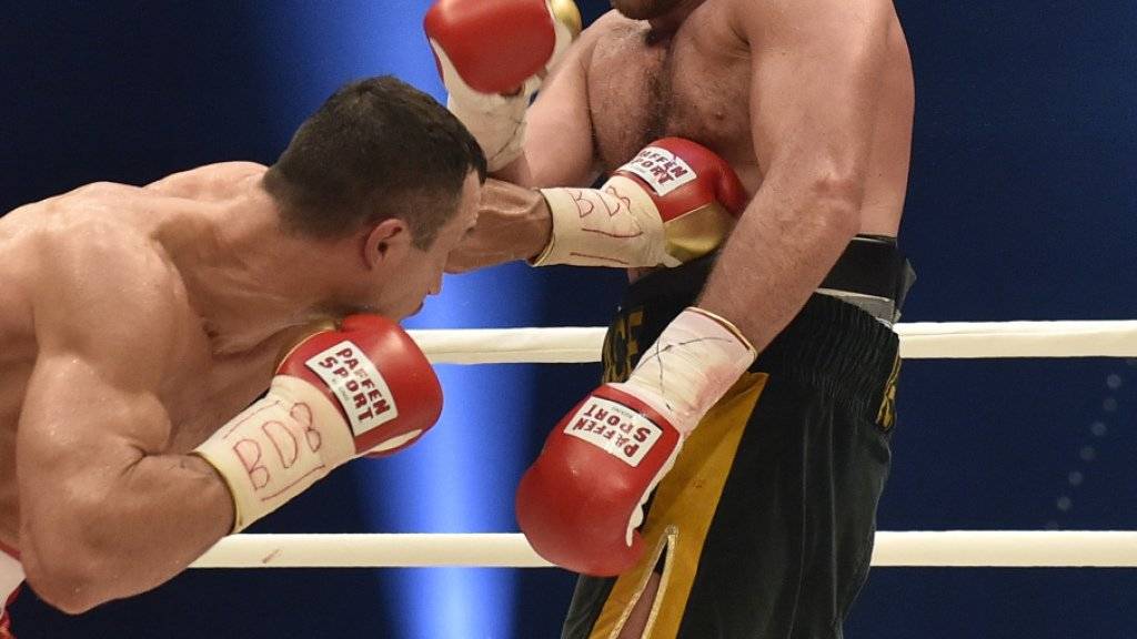 Tyson Fury (rechts) entthronte Wladimir Klitschko überraschend als Schwergewichts-Weltmeister