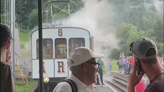 Rauch aus Bahn: Nach Rigi-Schwinget gab es eine Panne