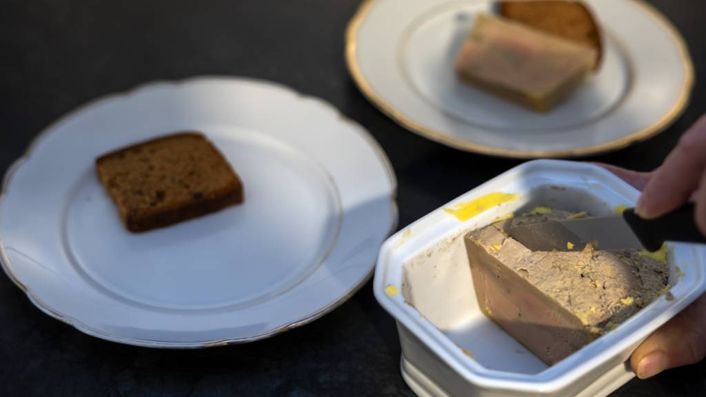 Darum geht es: Foie gras bei einer Mahlzeit in einem Genfer Haus Anfang 2025. (Archivbild)