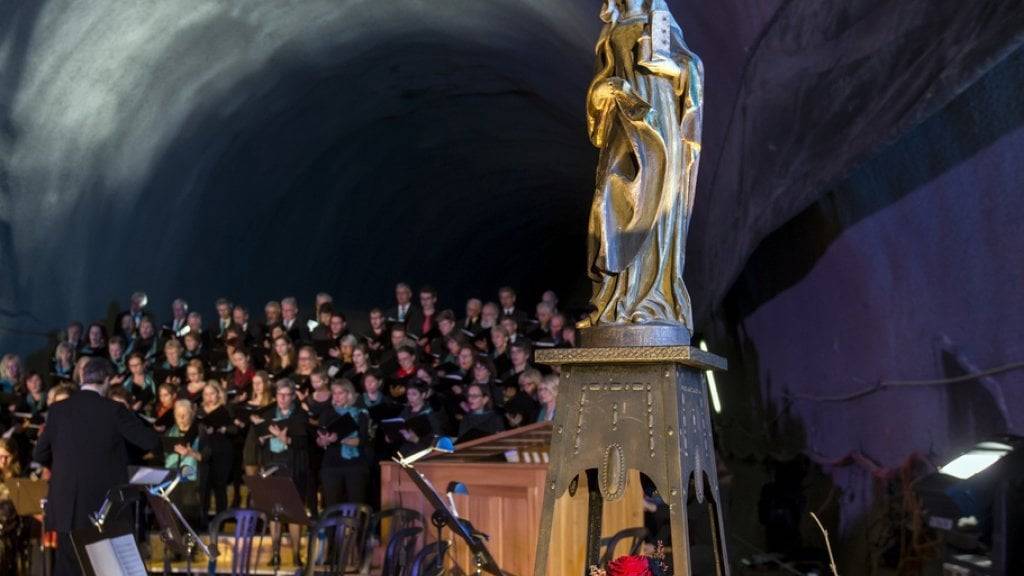 Am Tag der Schutzpatronin der Mineure erklingen im Gotthard-Basistunnel Werke, die für die heilige Barbara (im Bild rechts) komponiert worden sind.