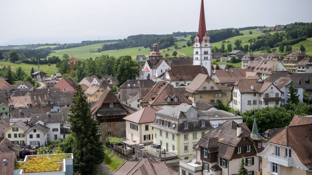 Beromünster LU kann Bushof an der Bahnhofstrasse erneuern