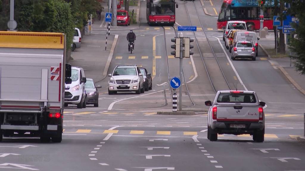 Pilot-Projekt in Bern: Autofahrer sollen zu Stosszeiten mehr bezahlen