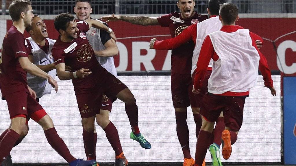 Der FC Thun bejubelt den Siegtreffer von Dejan Sorgic gegen Luzern