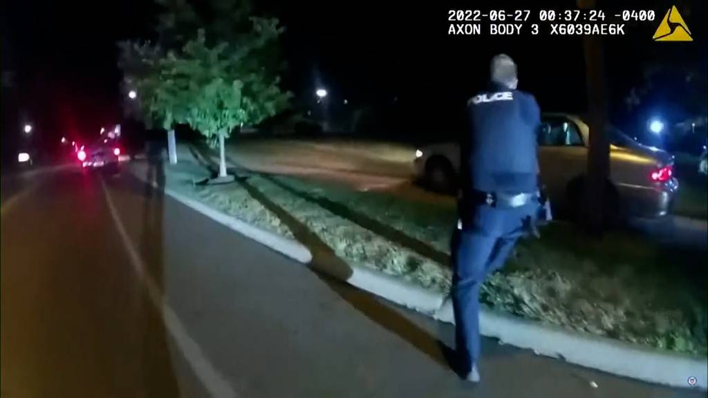 Ohio: Schwarzer stirbt durch Dutzende Schüsse von Beamten  – Bodycam zeigt Polizeieinsatz