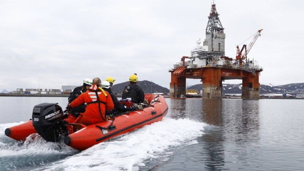 Greenpeace-Aktivisten gingen bereits im April gegen eine Ölbohrinsel im norwegischen Hammerfest vor. (Archivbild)
