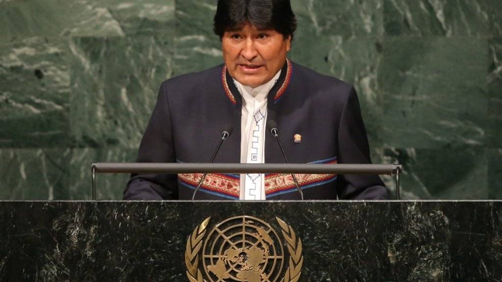 Boliviens Präsident Evo Morales Ayma hat am Montag, wie gerichtlich angeordnet, einen DNA-Test gemacht. Seine Ex-Freundin verweigerte dagegen eine Blutentnahme bei sich und ihrem Sohn. (Archivbild)
