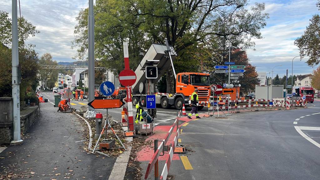 Die Bauarbeiten in der Spitalstrasse in Luzern sind abgeschlossen, sodass die Strasse wieder für den Verkehr freigegeben werden kann.