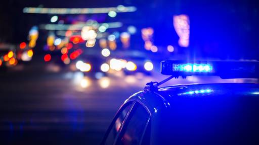 Auto in Siebnen überholt 15 Velos, Töfffahrer stürzt: Polizei sucht Zeugen