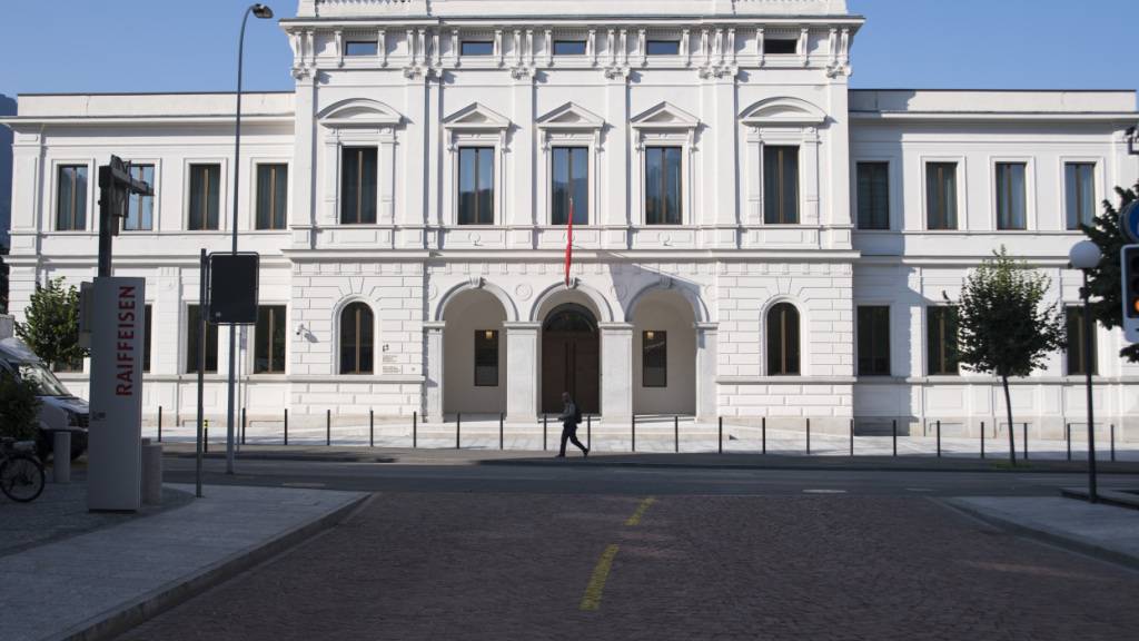 Am Bundesstrafgericht wurde am Dienstag der Prozess gegen zwei Männer wegen Unterstützung einer terroristischen Organisation fortgesetzt. (Archivbild)