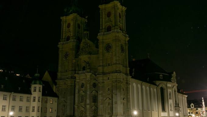 Lichterlöschen als Zeichen für den Klimaschutz – St.Galler Kloster bleibt im Dunkeln