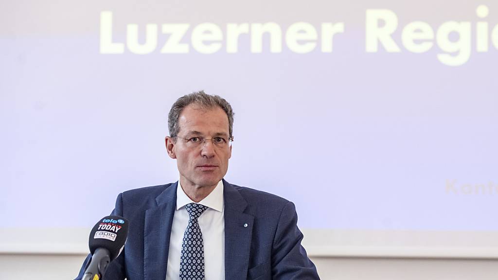 Der Luzerner Finanzdirektor Reto Wyss zieht Bilanz zur aktuellen wirtschaftlichen Lage. (Archivbild)