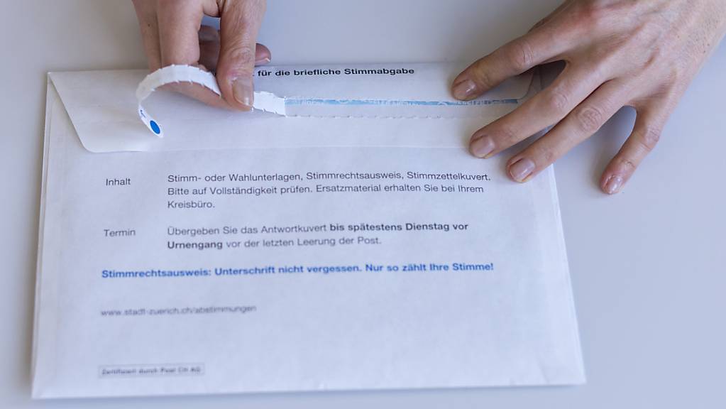Das Stimmrecht für Ausländerinnen und Ausländer auf Gemeindeebene ist im Kanton Luzern erneut Thema. (Symbolbild)