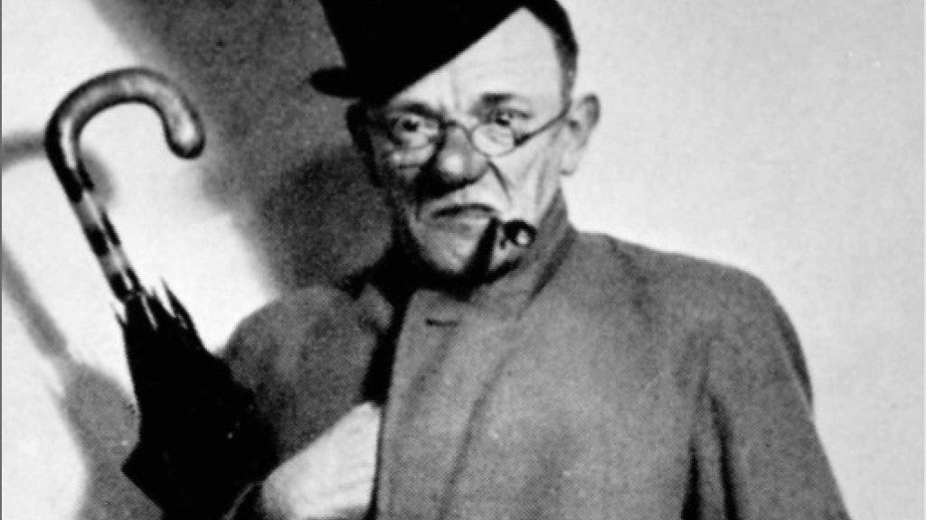 Undatierte Aufnahme von Karl Valentin. Die Erben des Münchner Volkssängers und Komikers haben dem Valentin-Karlstadt-Musäum in München das Archiv aus der Verwaltung seines Nachlasses geschenkt. (Archiv)