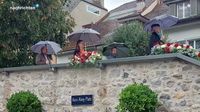 Stadt Sursee ehrt Ehrenbürger Hans Küng