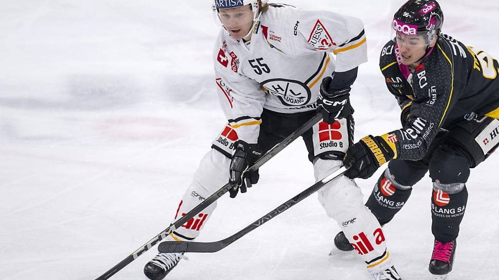 Calle Andersson (links) spielt ab sofort für den HC Davos