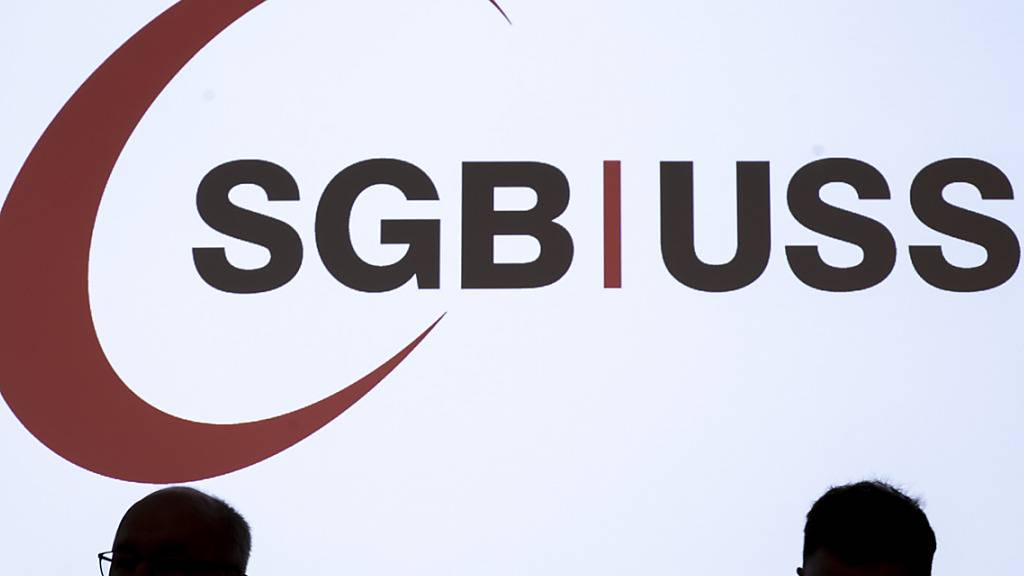 Scharfe Kritik an der Entscheidung von Bundesrat Parmelin kam vom Schweizerischen Gewerkschaftsbund (SGB). (Archivbild)