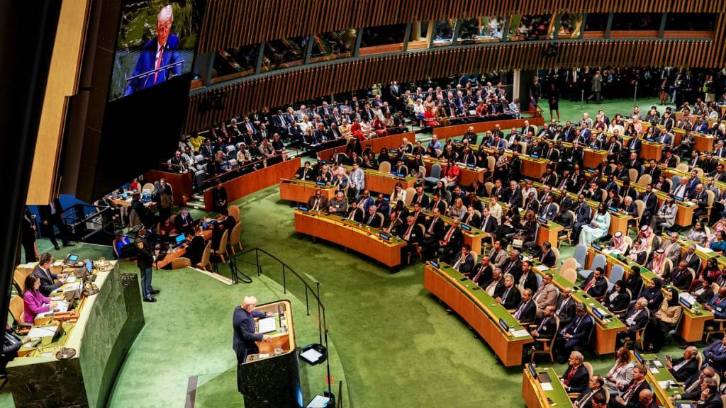 US-Präsident Donald Trump spricht bei der Generaldebatte der UN-Vollversammlung. Foto: Kay Nietfeld/dpa