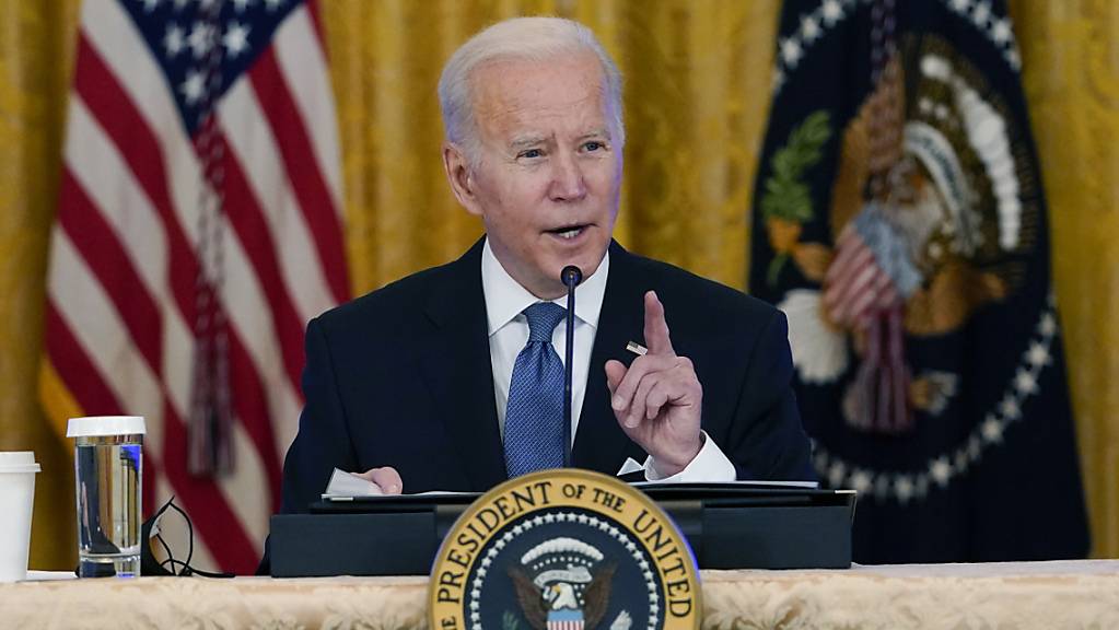 Joe Biden, Präsident der USA, spricht im East Room des Weissen Hauses in Washington.
