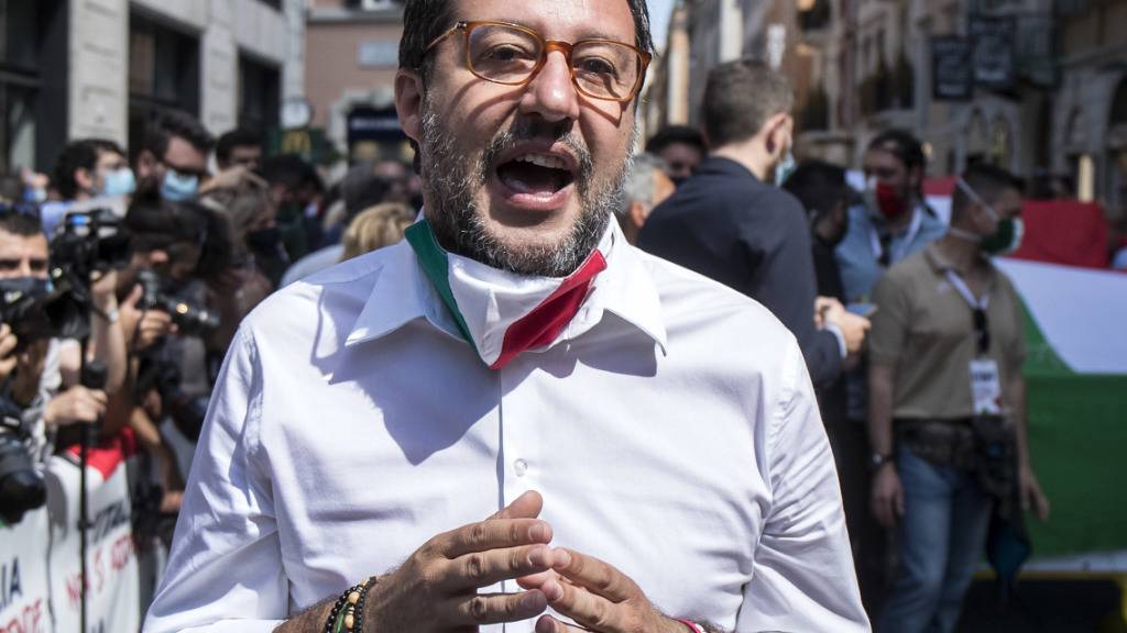 Matteo Salvini, Vorsitzender der Lega,  bei einer Demonstration. Foto: Roberto Monaldo.Lapress/LaPresse via ZUMA Press/dpa