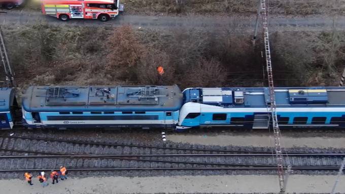Schweres Zugunglück in Tschechien fordert 57 Verletzte
