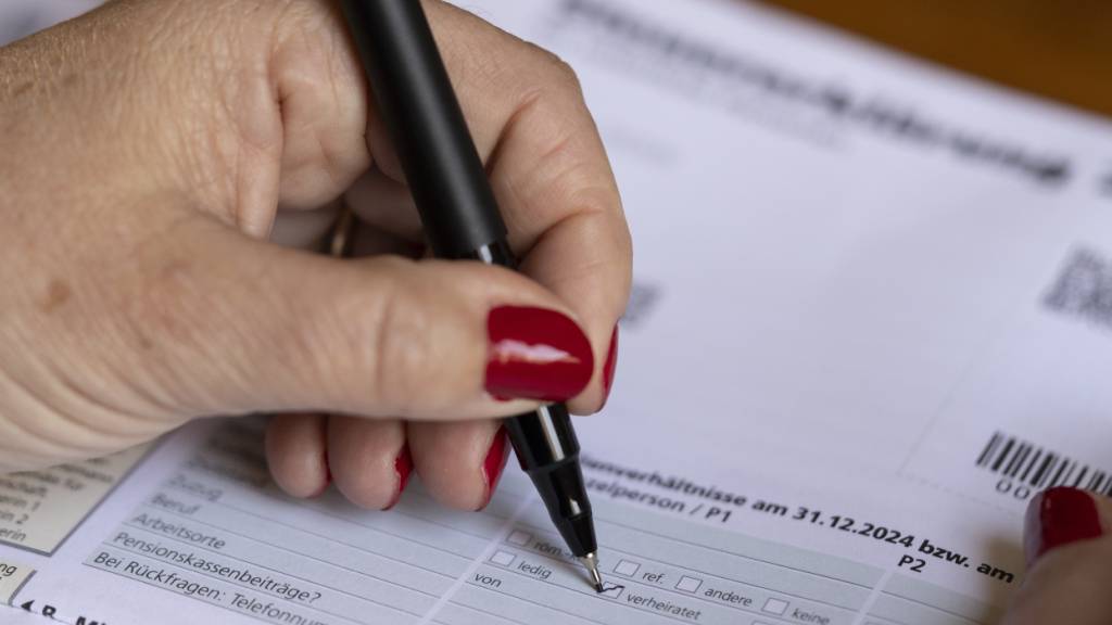 Der Schaffhauser Regierungsrat will mit einem Standortförderungspaket den Kanton attraktiver machen. Das Paket enthält Steuersenkungen und weitere Massnahmen. (Symbolbild)