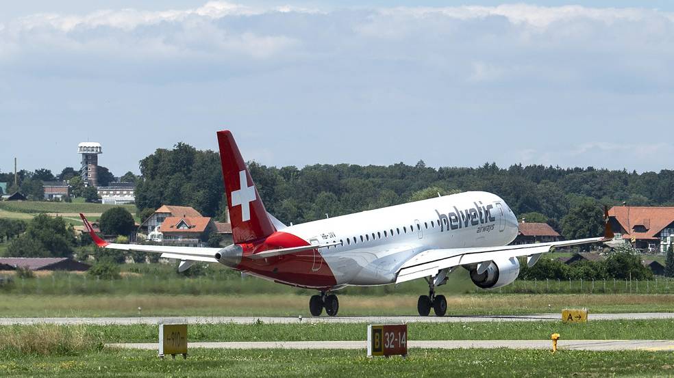 Erster Flug der Fluggesellschaft FlyBair von Bern-Belp nach Mallorca.